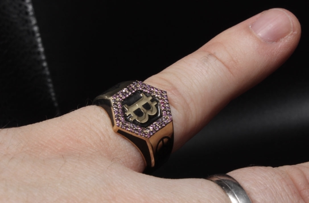 Bitcoin Ring Pink Sapphires