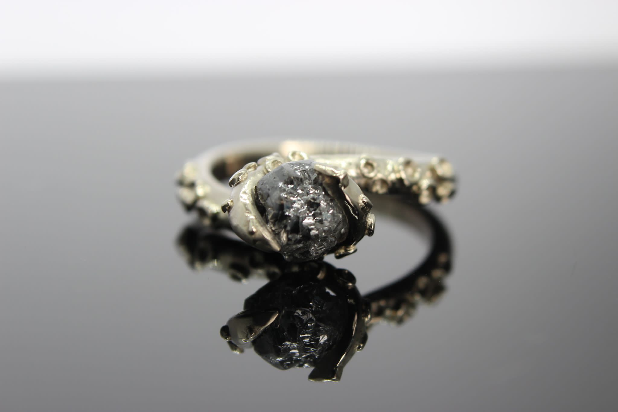 Optus Ring The Octopus Ring – Venture
